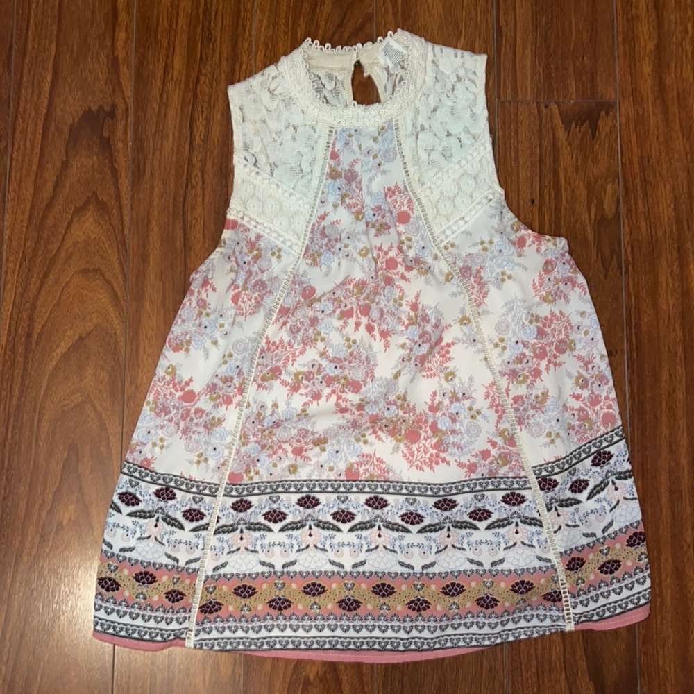 Clover & Scout Small blouse